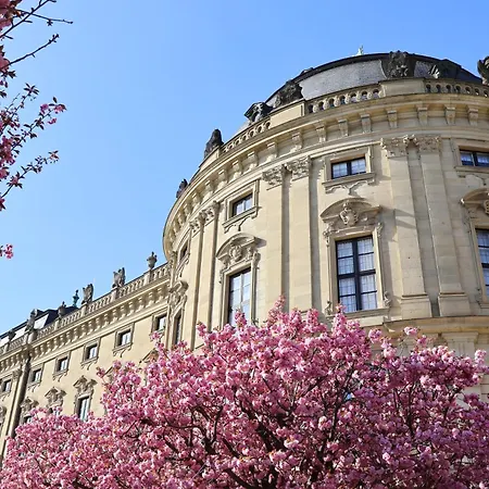 Apartment Wohnen Im Herzen Der Altstadt Wurzburg